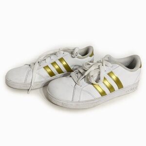Adidas CH5844 Leather Superstar White with Gold Stripes Shoes Sneakers 🤍💛